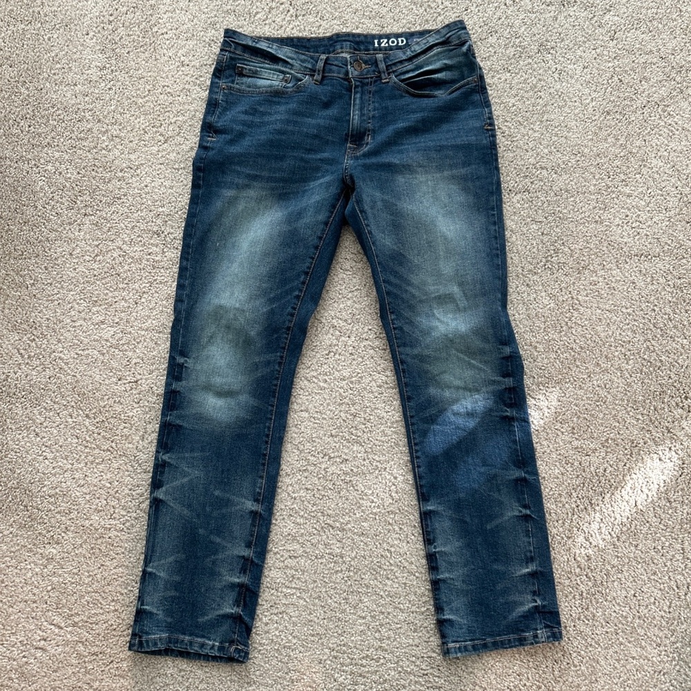 IZOD Men's Comfort Stretch Straight Fit Jean, Size 32x30